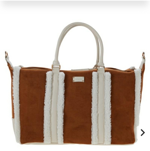 Bear Claw Weekend Bag Cognac Make Offer! - Picture 2 of 3